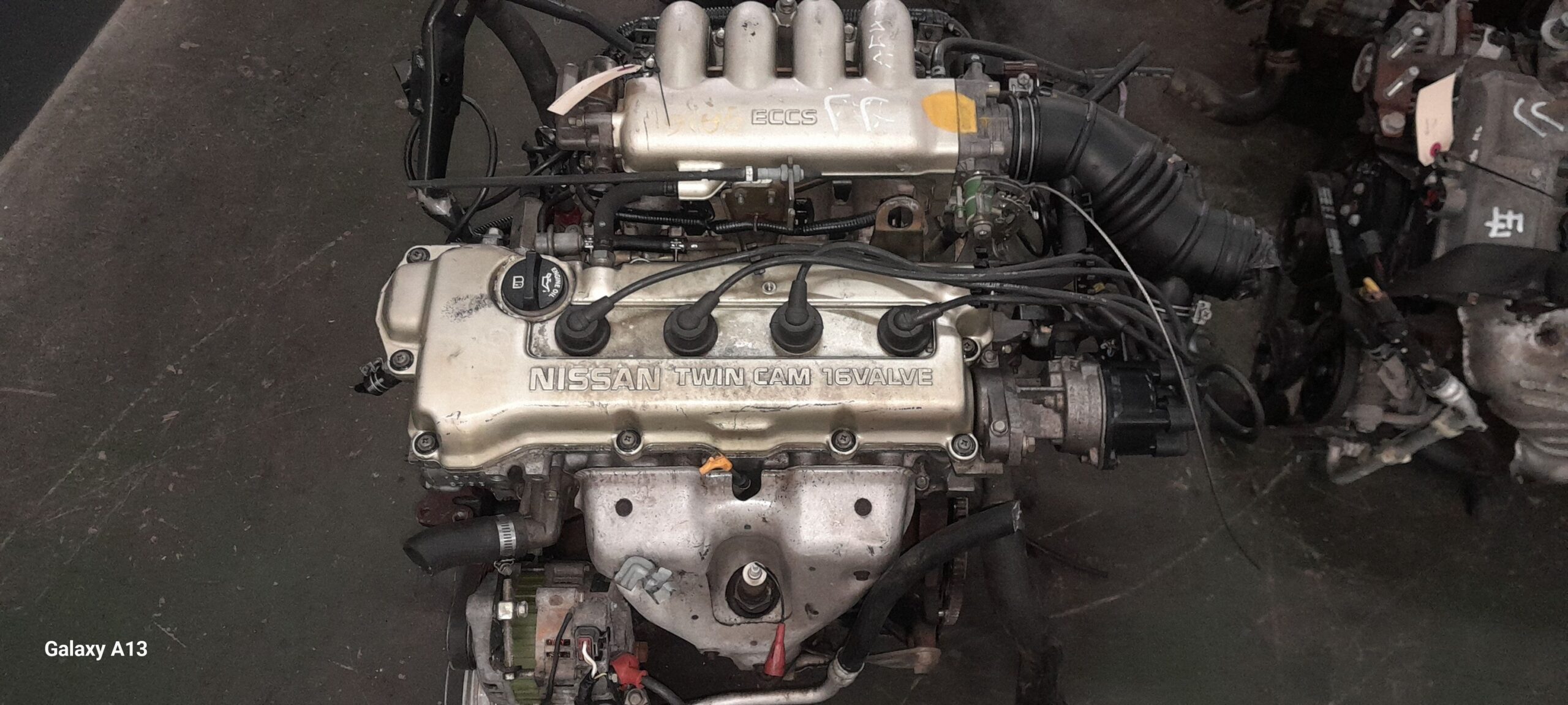 Nissan Twin Cam Engine